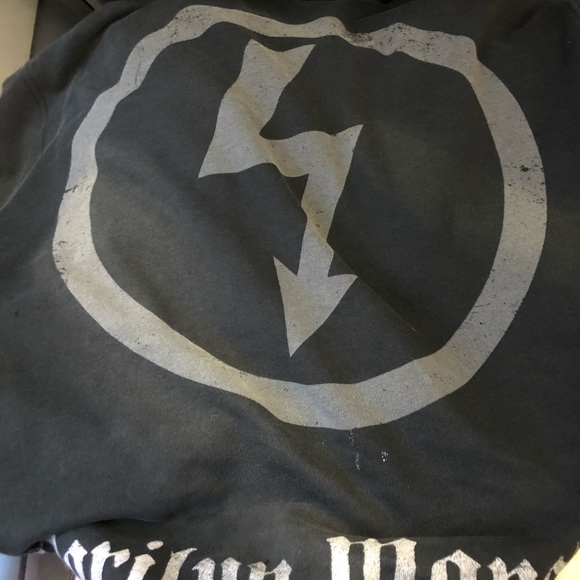 ISO this MArilyn Manson tour hoodie. Size M-L - Picture 2 of 2